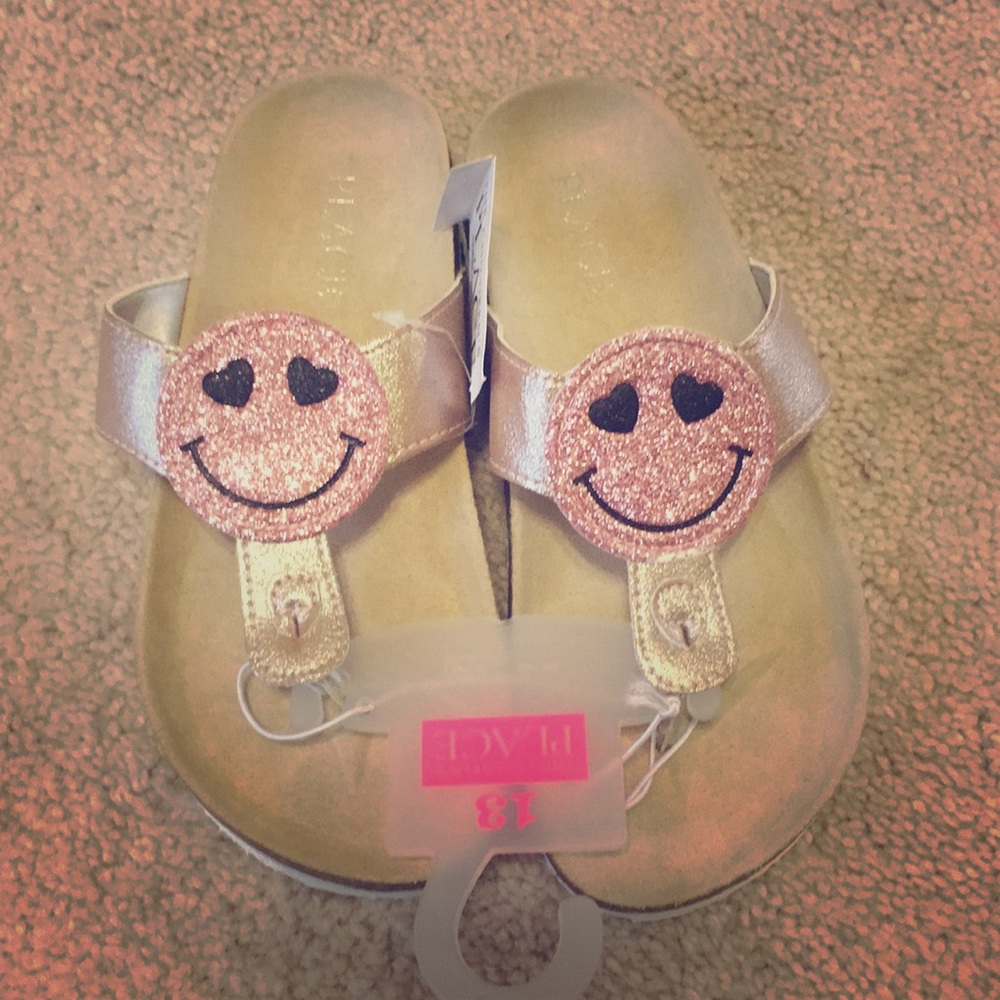 NWT pink smiley sandals. Size 13
